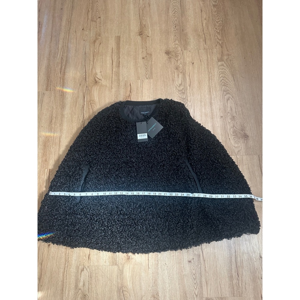 Cynthia Rowley Faux Fur Capelet Black M/L NWT $445 Poncho Jacket - Picture 3 of 4